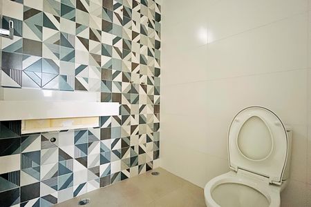 Casa à venda com 193m², 3 quartos e 5 vagas Casa à venda com 193m², 3 quartos e 5 vagasBanheiro da Suíte 2