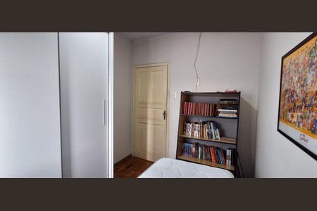 Casa à venda com 218m², 4 quartos e 2 vagas Casa à venda com 218m², 4 quartos e 2 vagasQuarto 2