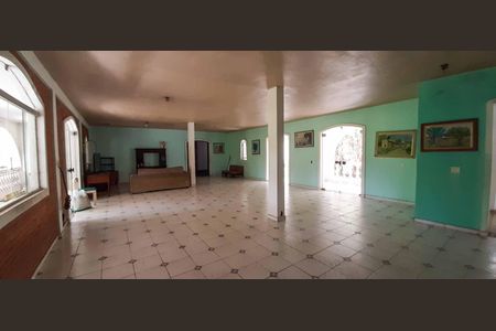 Casa para alugar com 998m², 5 quartos e 4 vagasSala