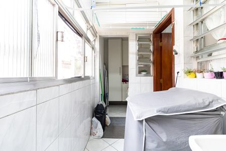 Apartamento à venda com 80m², 2 quartos e 1 vagaLavanderia