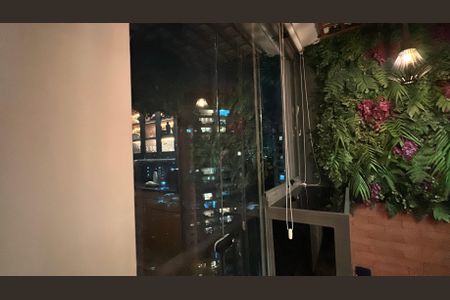 Apartamento à venda com 52m², 2 quartos e 1 vagaVaranda