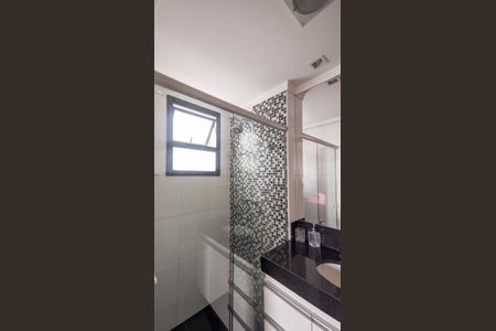 Apartamento à venda com 145m², 4 quartos e 3 vagasBanheiro da Suíte 2