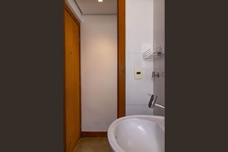 Apartamento à venda com 60m², 1 quarto e 1 vaga Apartamento à venda com 60m², 1 quarto e 1 vagaBanheiro