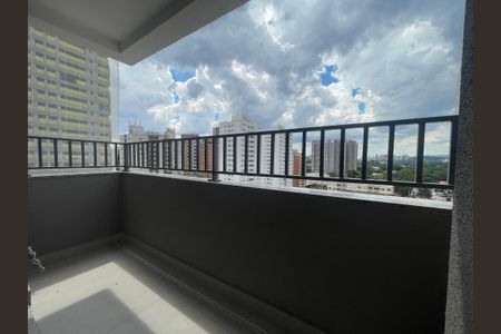 Apartamento à venda com 31m², 1 quarto e sem vaga Apartamento à venda com 31m², 1 quarto e sem vagaVaranda