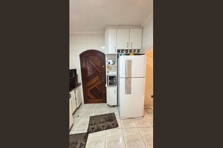 Casa à venda com 221m², 3 quartos e 2 vagas Casa à venda com 221m², 3 quartos e 2 vagasCozinha