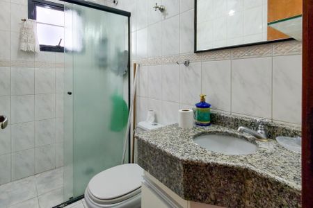 Apartamento para alugar com 70m², 2 quartos e 1 vaga Apartamento para alugar com 70m², 2 quartos e 1 vagaBanheiro