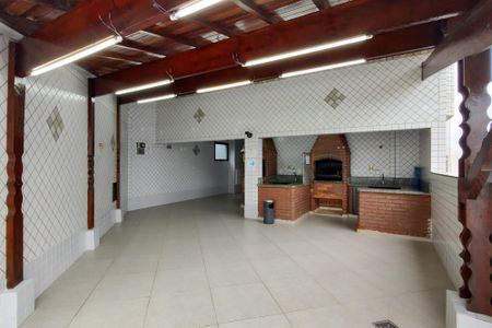 Apartamento para alugar com 70m², 2 quartos e 1 vaga Apartamento para alugar com 70m², 2 quartos e 1 vagaÁrea comum - Churrasqueira