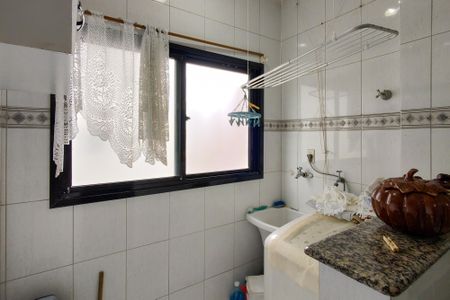 Apartamento para alugar com 70m², 2 quartos e 1 vaga Apartamento para alugar com 70m², 2 quartos e 1 vagaÁrea de Serviço