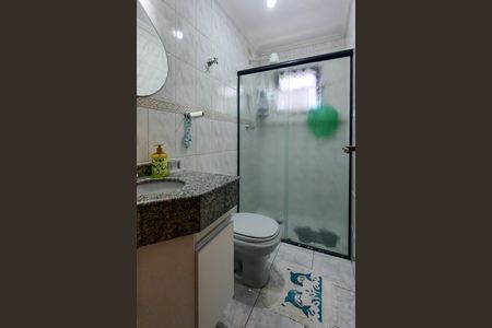 Apartamento para alugar com 70m², 2 quartos e 1 vaga Apartamento para alugar com 70m², 2 quartos e 1 vagaBanheiro da Suíte