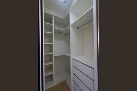 Apartamento à venda com 84m², 3 quartos e 2 vagasCloset suite