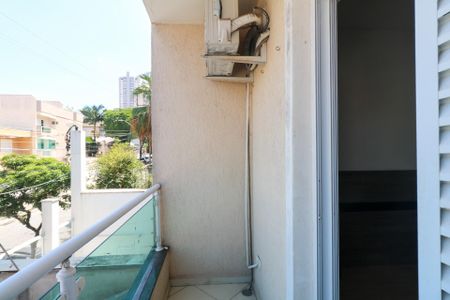 Apartamento à venda com 84m², 3 quartos e 2 vagasSacada suíte