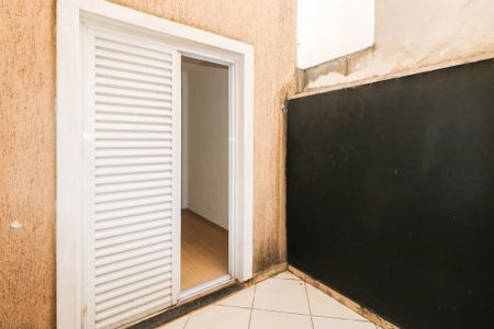 Apartamento à venda com 84m², 3 quartos e 2 vagasVaranda entre o quarto 1 e 2