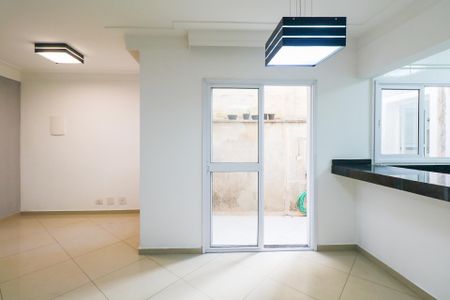 Apartamento à venda com 84m², 3 quartos e 2 vagasSala