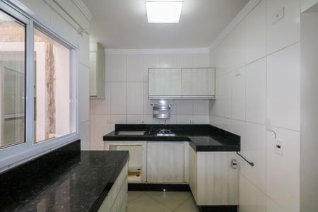 Apartamento à venda com 84m², 3 quartos e 2 vagasCozinha