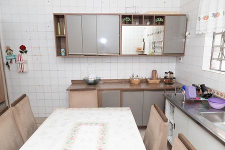 Casa à venda com 120m², 3 quartos e 3 vagas Casa à venda com 120m², 3 quartos e 3 vagasCozinha