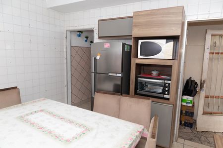 Casa à venda com 120m², 3 quartos e 3 vagas Casa à venda com 120m², 3 quartos e 3 vagasCozinha