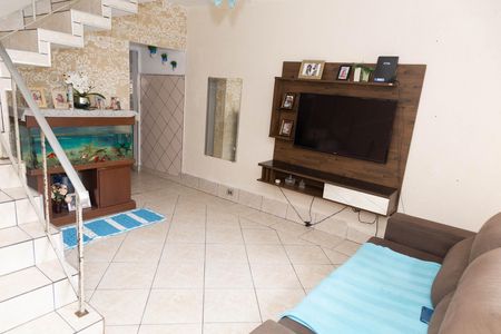 Casa à venda com 120m², 3 quartos e 3 vagas Casa à venda com 120m², 3 quartos e 3 vagasSala