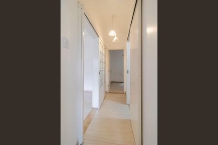 Apartamento à venda com 81m², 2 quartos e sem vagaCorredor