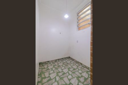 Apartamento à venda com 81m², 2 quartos e sem vagaÁrea de serviço