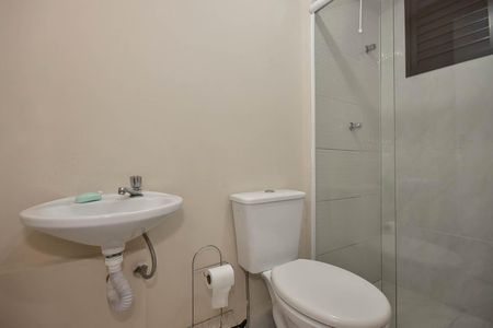 Apartamento para alugar com 89m², 2 quartos e 1 vaga Apartamento para alugar com 89m², 2 quartos e 1 vagaBanheiro de Serviço