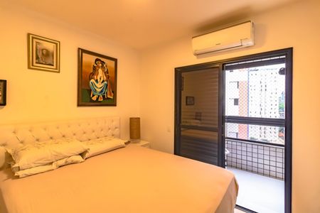 Apartamento à venda com 197m², 4 quartos e 2 vagas Apartamento à venda com 197m², 4 quartos e 2 vagasQuarto 3