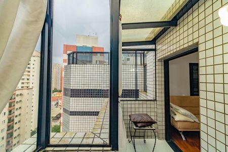 Apartamento à venda com 197m², 4 quartos e 2 vagas Apartamento à venda com 197m², 4 quartos e 2 vagasVaranda do Quarto 4