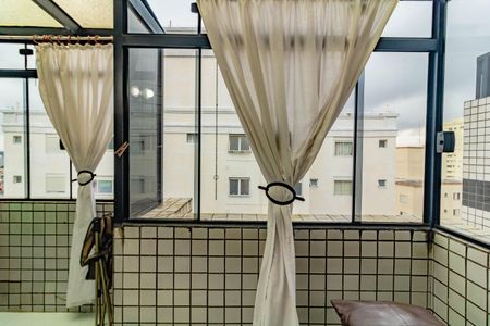 Apartamento à venda com 197m², 4 quartos e 2 vagas Apartamento à venda com 197m², 4 quartos e 2 vagasVaranda do Quarto 4