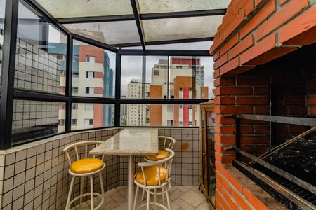 Apartamento à venda com 197m², 4 quartos e 2 vagas Apartamento à venda com 197m², 4 quartos e 2 vagasÁrea comum