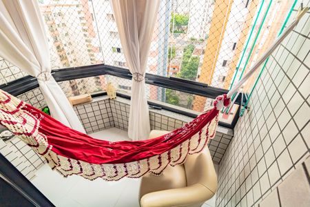 Apartamento à venda com 197m², 4 quartos e 2 vagas Apartamento à venda com 197m², 4 quartos e 2 vagasVaranda da Sala