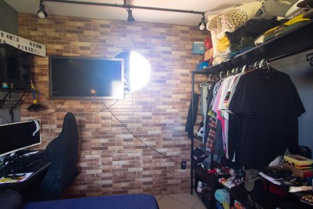 Casa para alugar com 90m², 3 quartos e 2 vagasQuarto