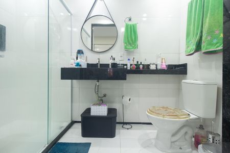 Casa para alugar com 90m², 3 quartos e 2 vagasDetalhe do Banheiro da Suíte 1