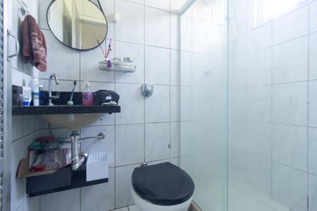 Casa para alugar com 90m², 3 quartos e 2 vagasDetalhe do Banheiro Social 2