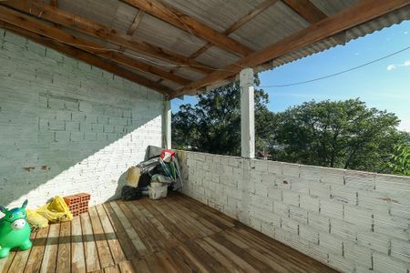 Casa à venda com 200m², 4 quartos e 1 vagaGalpão fundos