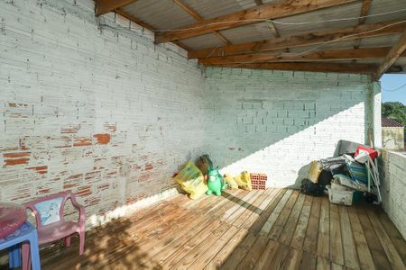 Casa à venda com 200m², 4 quartos e 1 vagaGalpão fundos