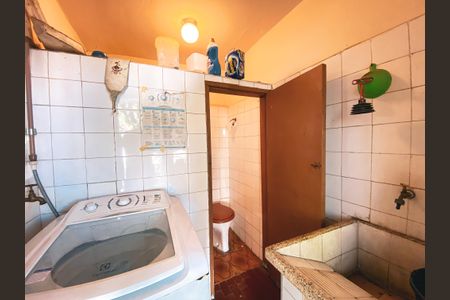 Casa à venda com 230m², 4 quartos e 1 vaga