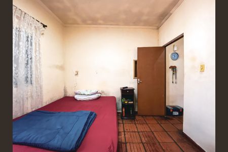 Casa à venda com 230m², 4 quartos e 1 vaga