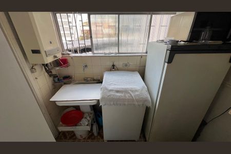 Apartamento à venda com 83m², 3 quartos e 1 vagaÁrea de Serviço