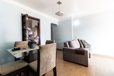 Apartamento à venda com 74m², 3 quartos e 1 vagaSala