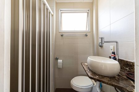 Apartamento à venda com 74m², 3 quartos e 1 vagaBanheiro da Suíte