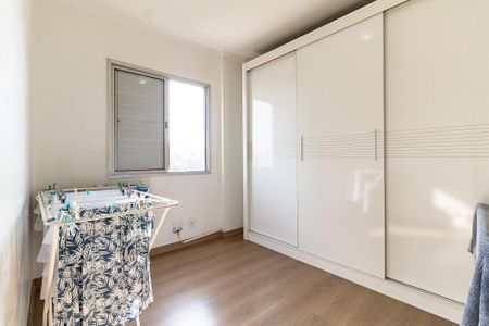 Apartamento à venda com 74m², 3 quartos e 1 vagaQuarto 2