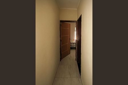 Casa à venda com 68m², 3 quartos e 2 vagas Casa à venda com 68m², 3 quartos e 2 vagasCorredor