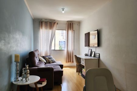 Apartamento para alugar com 68m², 2 quartos e 1 vagaSala