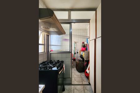Apartamento para alugar com 68m², 2 quartos e 1 vagaÁrea de Serviço 