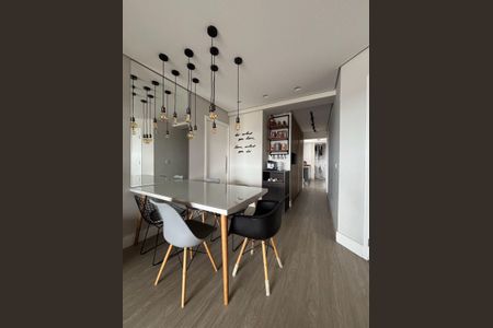 Apartamento para alugar com 91m², 2 quartos e 2 vagas Apartamento para alugar com 91m², 2 quartos e 2 vagasSala