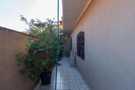 Casa para alugar com 151m², 2 quartos e 1 vagaQuintal