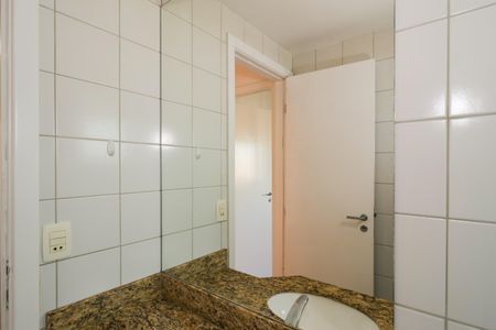 Apartamento à venda com 130m², 4 quartos e 2 vagasBanheiro Social
