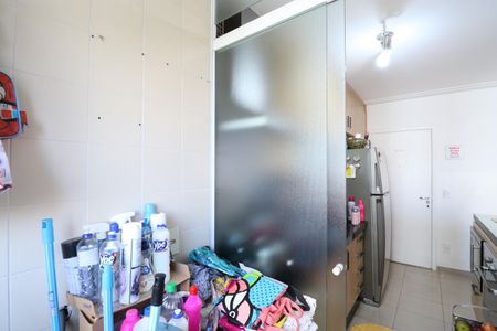 Apartamento à venda com 53m², 2 quartos e 1 vagaCozinha e Área de Serviço