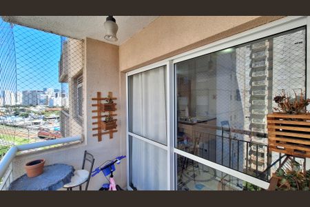 Apartamento à venda com 53m², 2 quartos e 1 vagaVaranda