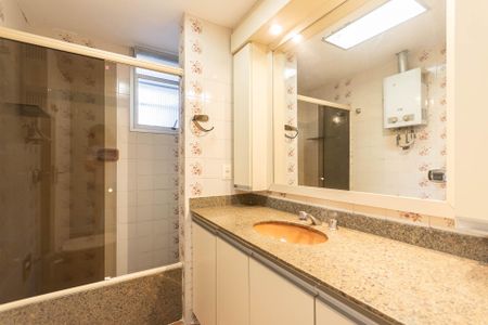 Apartamento à venda com 118m², 3 quartos e 2 vagasBanheiro Suíte