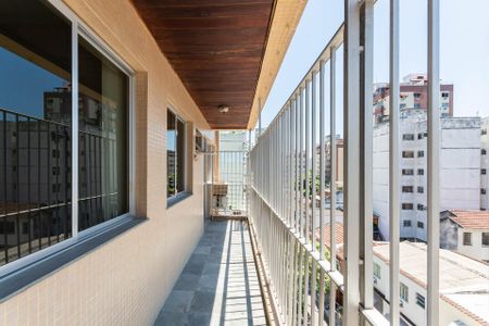 Apartamento à venda com 118m², 3 quartos e 2 vagasVaranda da Sala